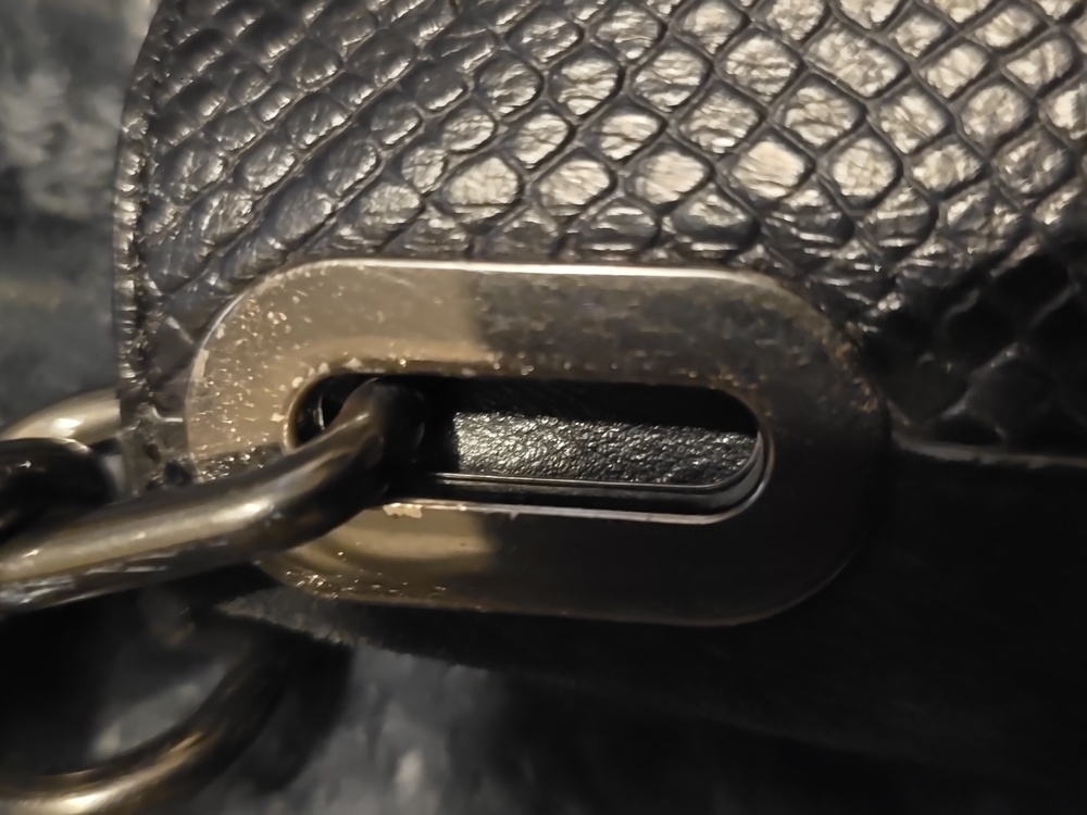 Coach Blake. Black Textured Leather Hobo Bag. GUC. - Picture 4 of 11